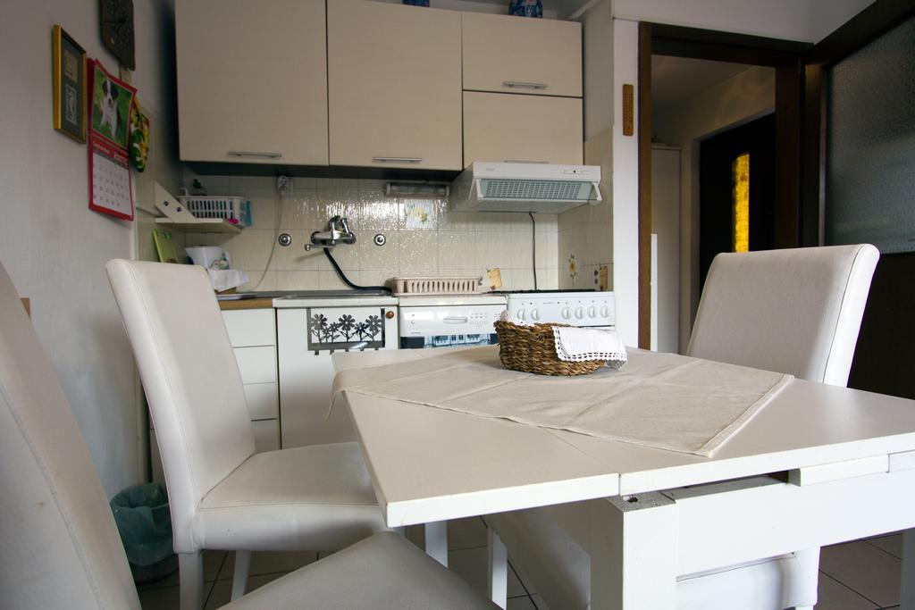 Apartments Petric Копер Экстерьер фото
